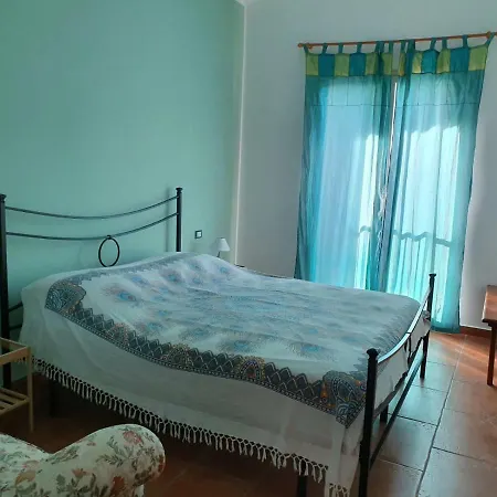 Vakantiehuis L'opuntia Sul *